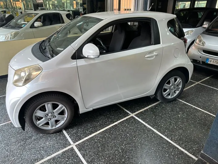 Toyota IQ