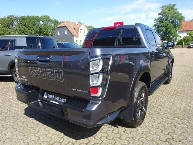 Isuzu D-Max