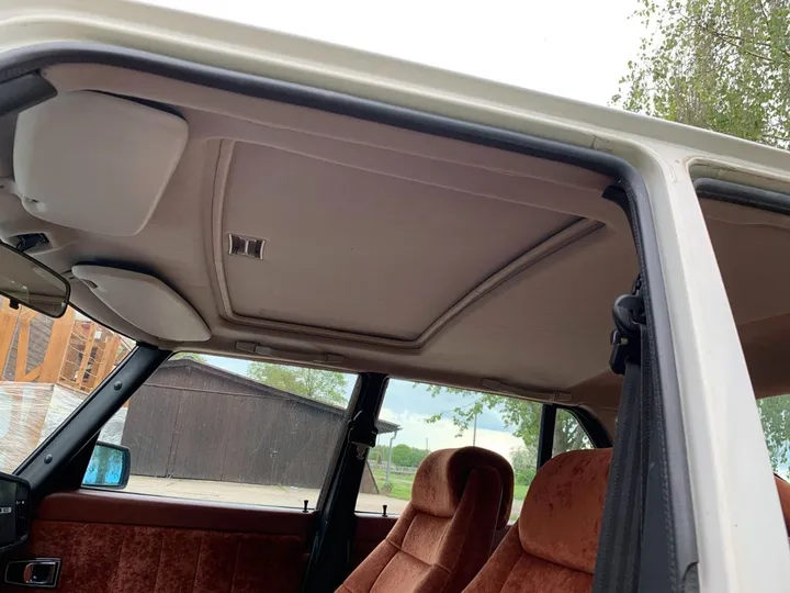 Saab 900
