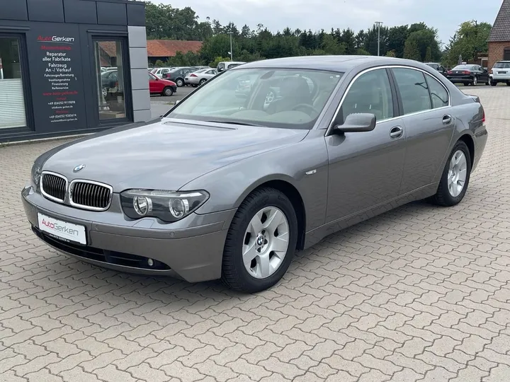 BMW 735