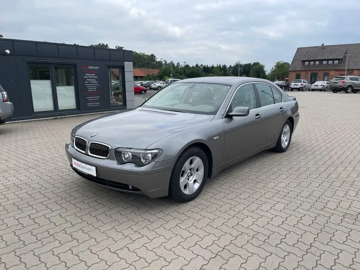 BMW 735