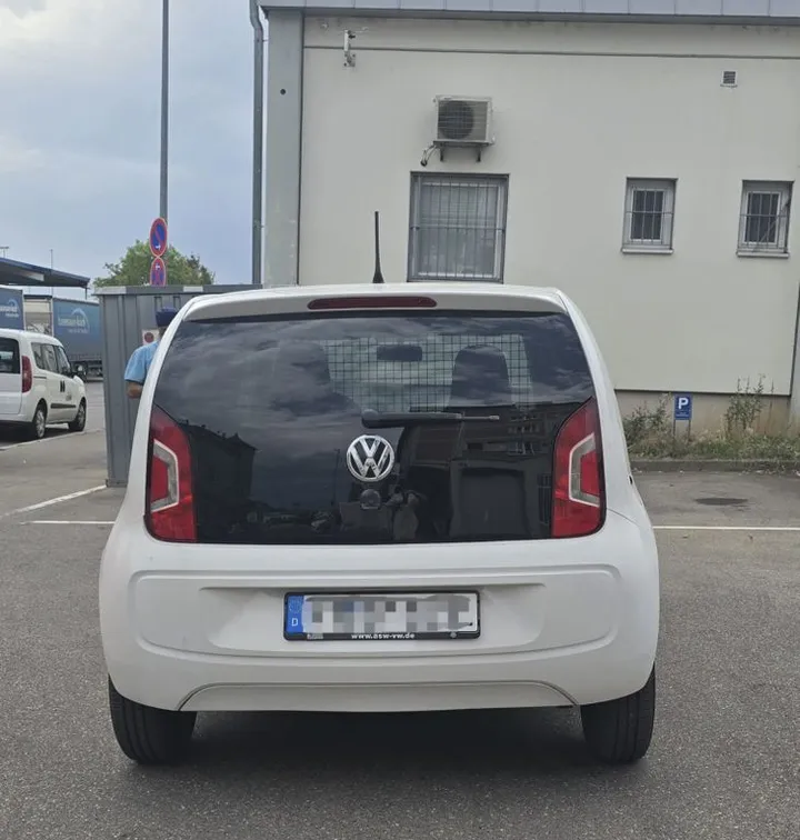 Volkswagen up!