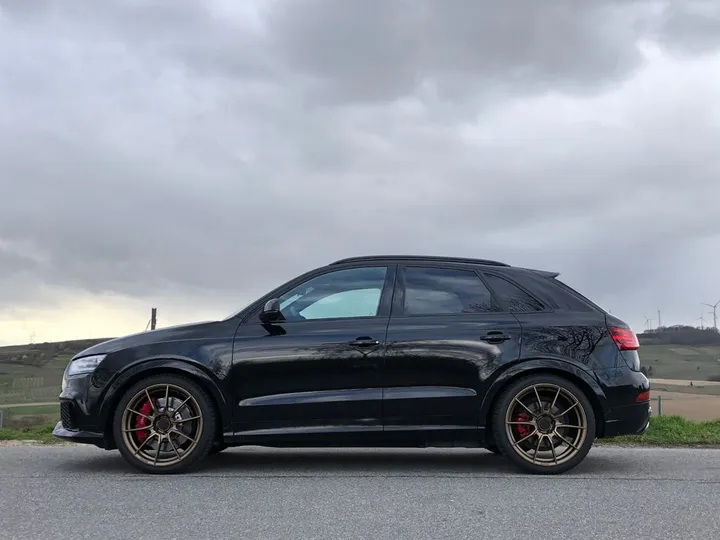Audi RSQ3