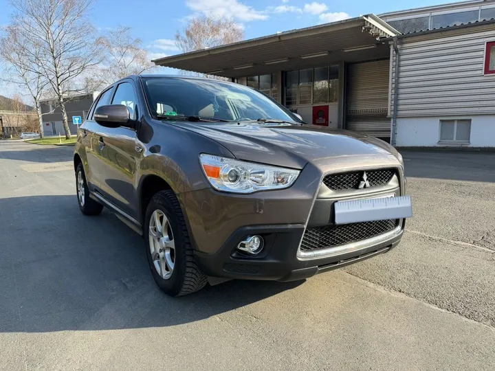 Mitsubishi ASX