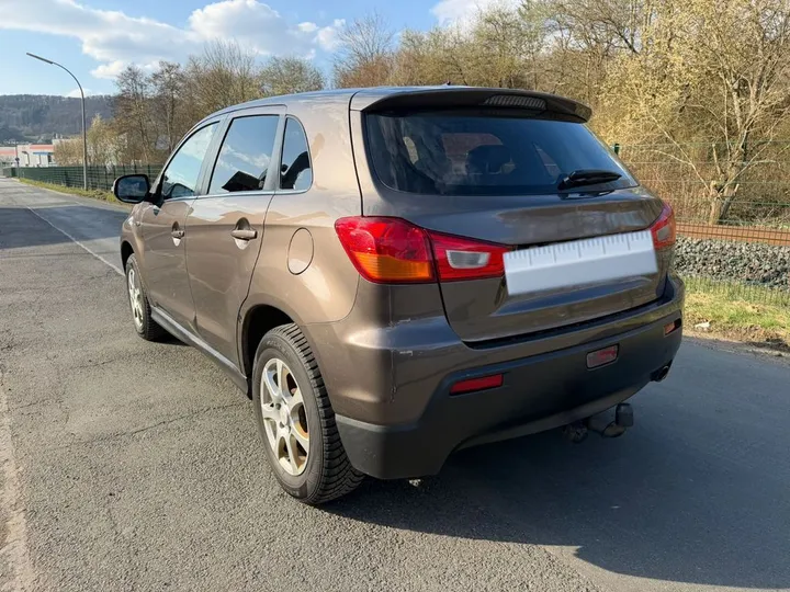 Mitsubishi ASX