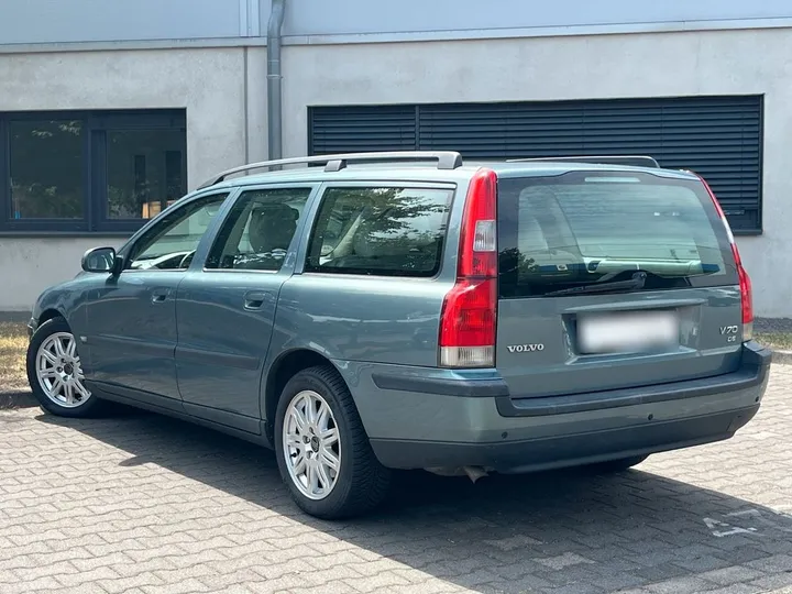Volvo V70