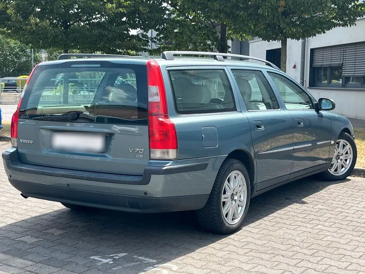 Volvo V70