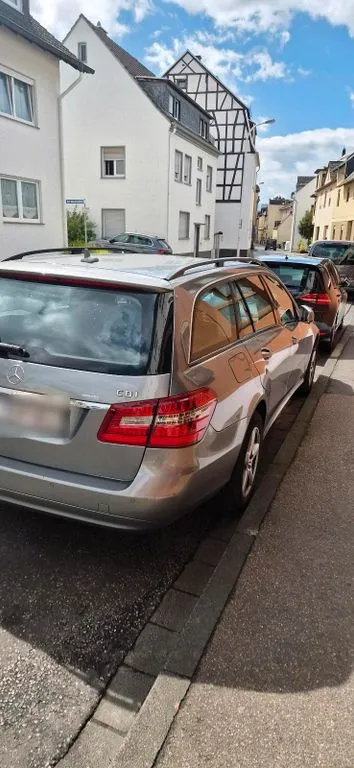 Mercedes-Benz E 250