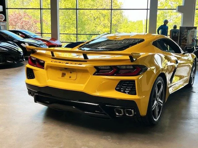 Corvette C8