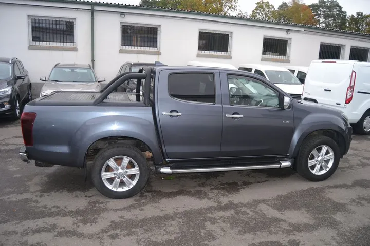 Isuzu D-Max
