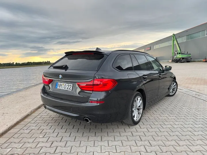 BMW 520