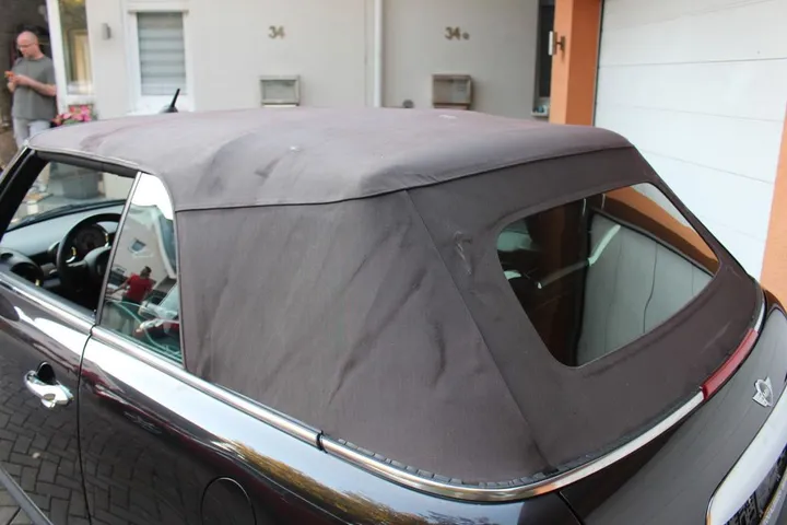 MINI Cooper Cabrio