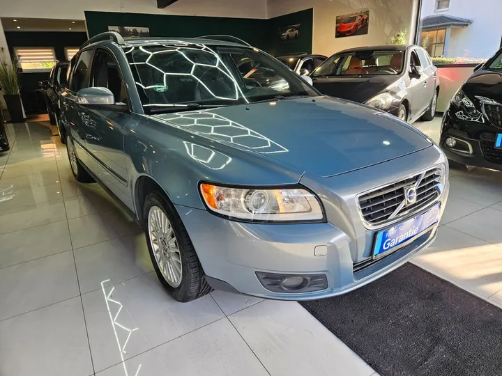Volvo V50