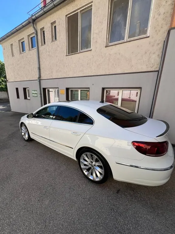 Volkswagen Passat CC