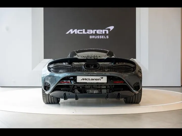 McLaren 750S