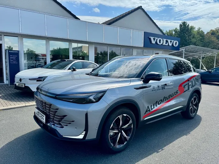 BAIC Beijing X75