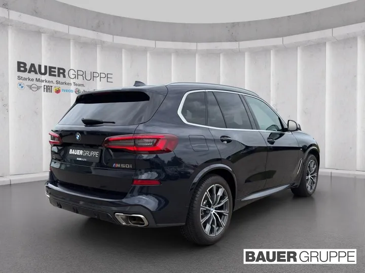 BMW X5 M50