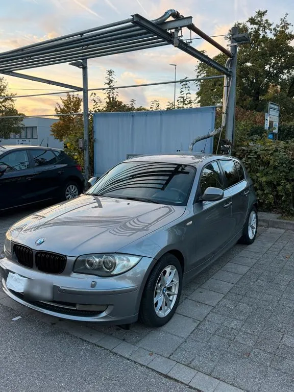 BMW 120