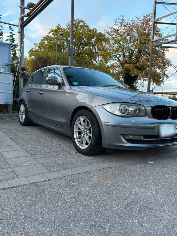 BMW 120
