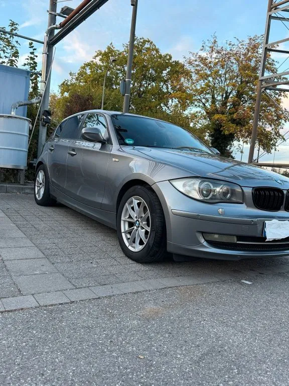 BMW 120