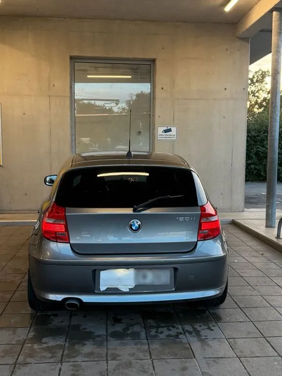 BMW 120