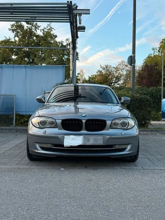 BMW 120