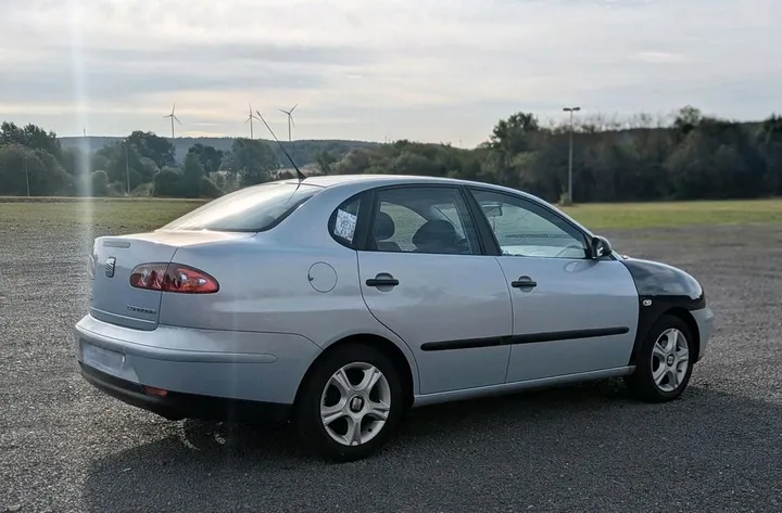 Seat Cordoba