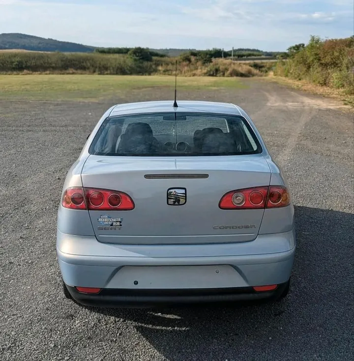 Seat Cordoba
