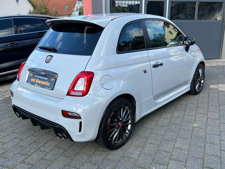 Abarth 695