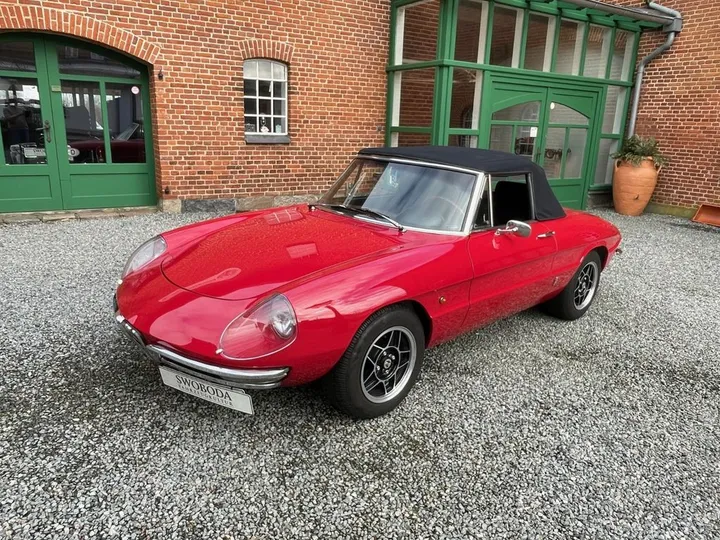 Alfa Romeo Spider