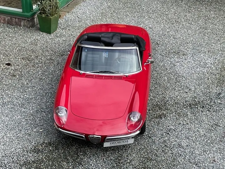 Alfa Romeo Spider