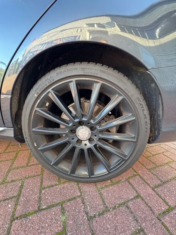 Mercedes-Benz C 220