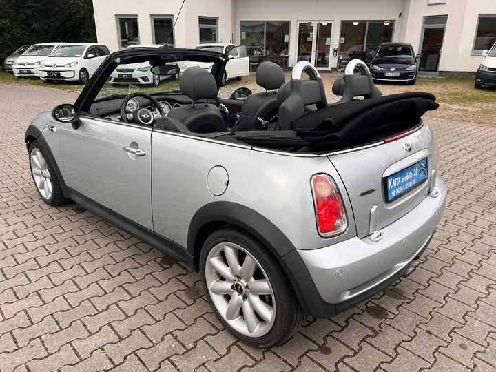 MINI John Cooper Works Cabrio