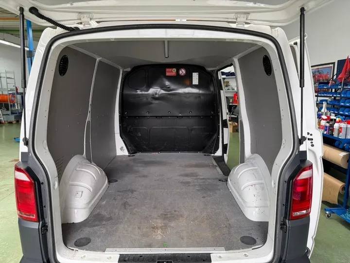 Volkswagen T5 Transporter