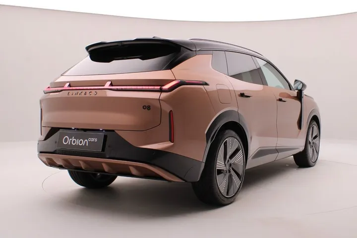 Lynk&Co 08