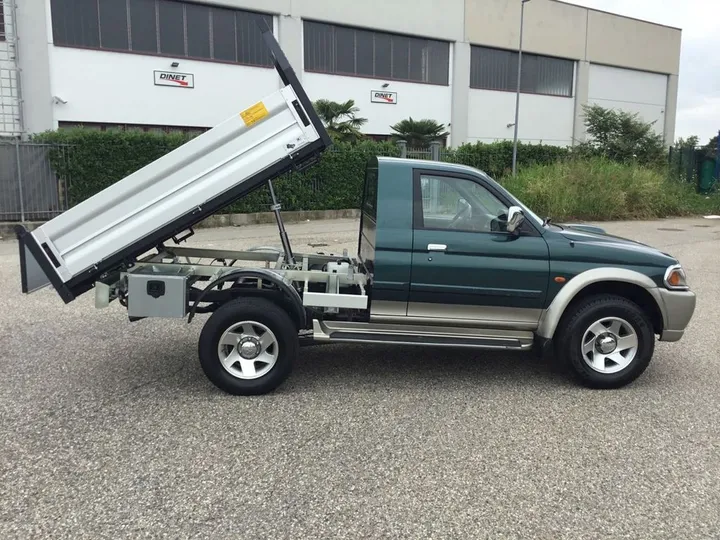 Mitsubishi L200