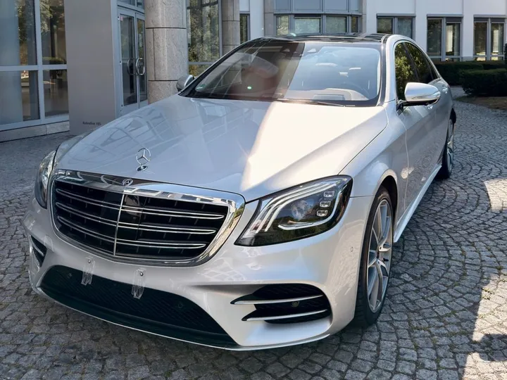 Mercedes-Benz S 400