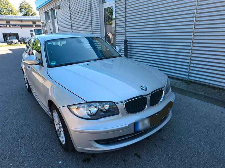 BMW 118