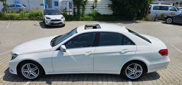 Mercedes-Benz E 200