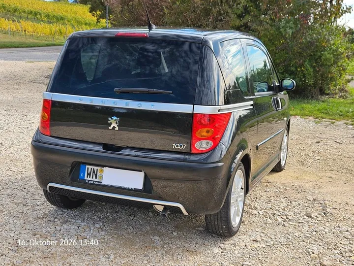 Peugeot 1007
