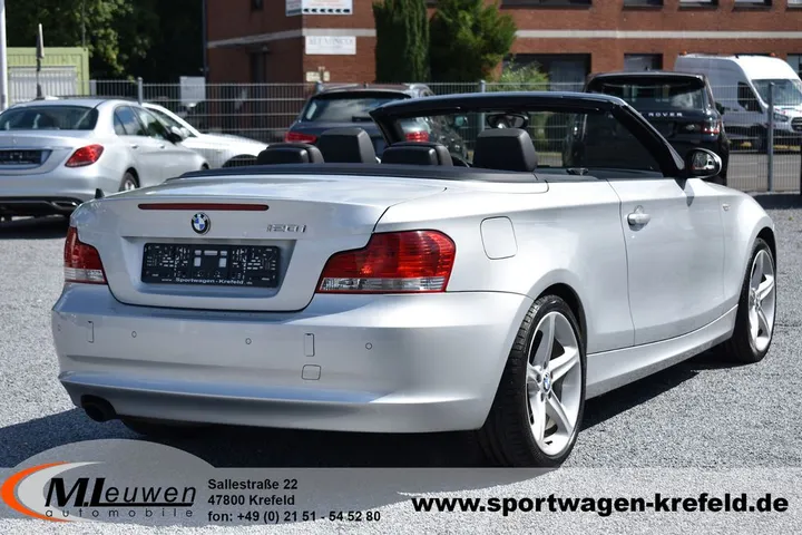 BMW 120