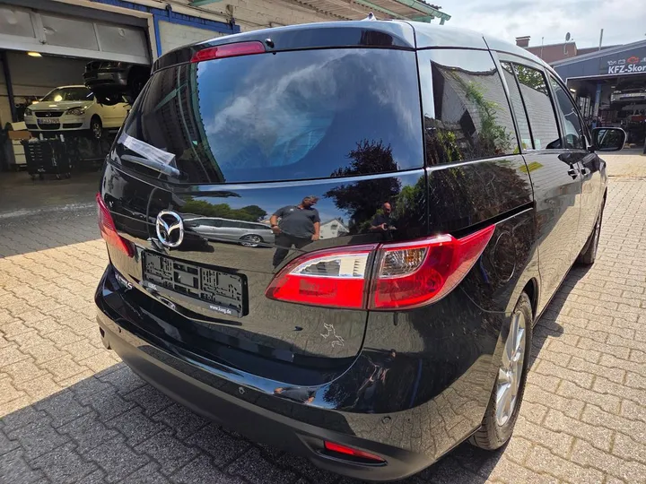 Mazda 5