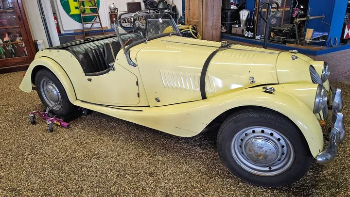 Morgan Plus 4