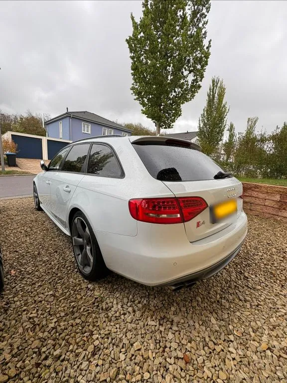 Audi S4