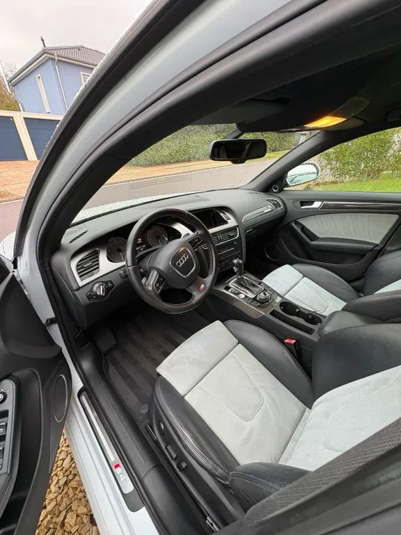 Audi S4