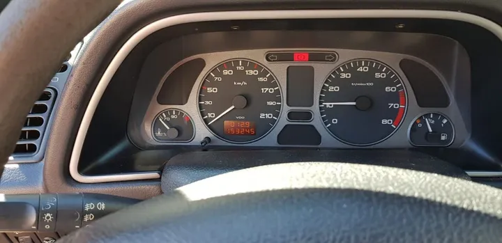 Peugeot 306