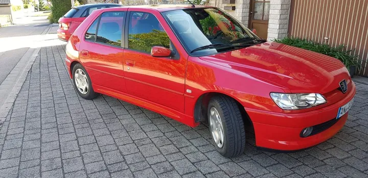 Peugeot 306
