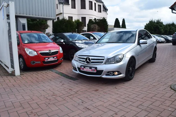 Mercedes-Benz C 180