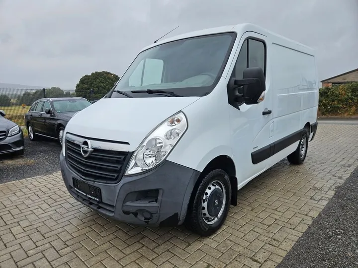 Opel Movano
