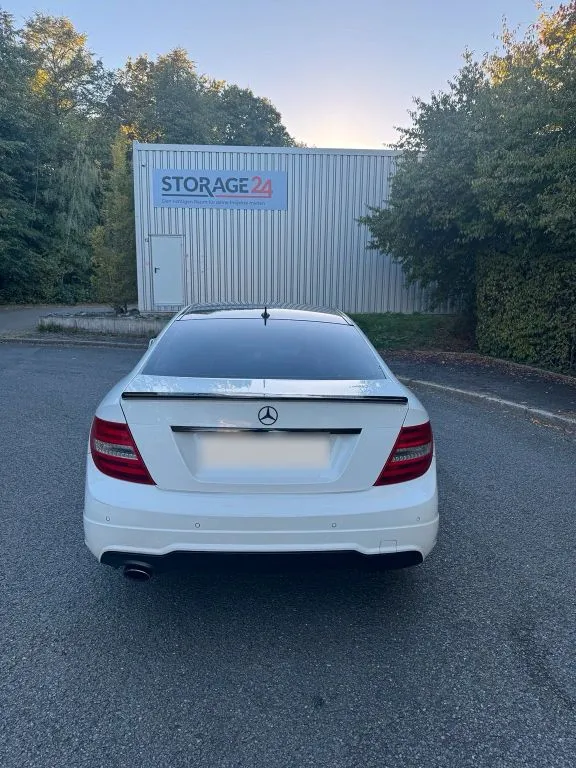 Mercedes-Benz C 250
